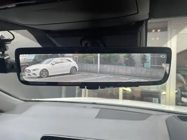 レクサス ＮＸ 350h Fスポーツ 香川県 2022(令4)年 2.6万km ホワイトノーヴァガラスフレーク レクサスセーフティ/レーンディパーチャー/ブラインドスポット/パーキングサポートブレーキ/クリアランスソナー/ワイヤレス充電/FRドライブレコーダー/ACC/ブラックレッドレザーシート/シートヒーター/シートエアコン/パワーシート/デジタルインナーミラー/ヘッドアップディスプレイ/スマートキー/パドルシフト/全方位カメラ/バックカメラ/純正ナビ/地デジ/パワーバックドア/パノラマサンルーフ