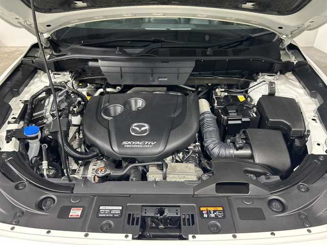 マツダ ＣＸ－５ XD Lパッケージ 茨城県 2018(平30)年 5.7万km スノーフレイクホワイトパールマイカ i-ACTTIVSENSE/純正ナビ/・BT/フルセグTV/AUX/USB/CD/DVD/AM/FM/バックカメラ/BOSEプレミアムサウンド/レザーシート/パワーシート(D/N)/シートヒーター(D/N/二列目)/メモリシート(D)/ETC/パワーバックドア/MTモード/電動サイドブレーキ/オートブレーキホールド/革巻きステアリング/ステアリングスイッチ/ステアリングヒーター/Autoライト/スマートキー/スペアキー/プッシュスタートボタン/電動格納ミラー/ウィンカーミラー/トノカバー/LEDヘッドライト/フォグランプ/純正フロアマット/純正19インチアルミホイール