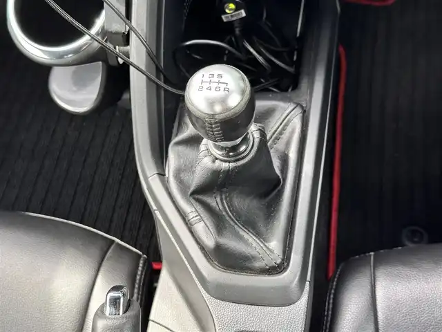ホンダ Ｓ６６０ α 宮城県 2015(平27)年 13万km プレミアムスターホワイトパール 純正エアロ/ステンレス製スポーツペダル/純正LEDヘッドライト/社外ハードトップ/社外ボンネット/社外ポータブルナビ/ワンセグTV/デジタルインナーミラー型ドライブレコーダー/合皮シートカバー/ETC/プッシュスタート/保証書/取扱説明書/純正幌積込