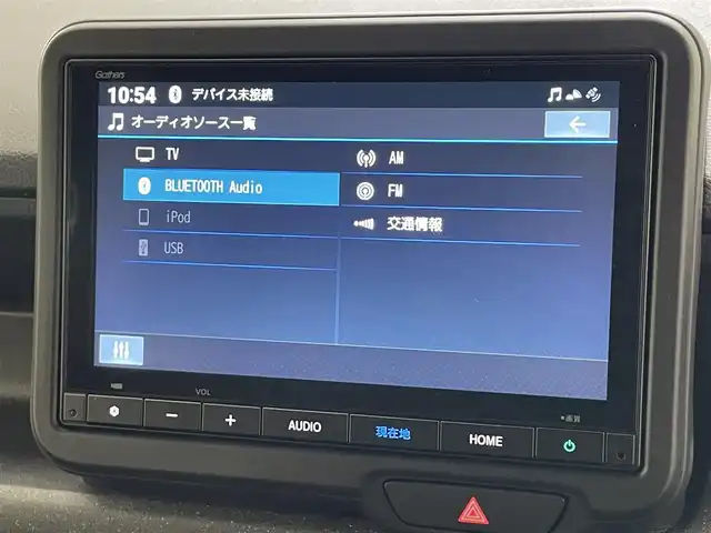 ホンダ Ｎ ＢＯＸ カスタム ターボ 愛知県 2025(令7)年 0.4万km プラチナホワイトパール 純正８型ナビ　バックカメラ　ＥＴＣ　禁煙車　純正前後ドラレコ　黒ハーフレザー　フルセグＴＶ　ホンダセンシング　衝突軽減　両側電動スライド　シートヒーター　誤発進抑制　追従クルコン　ＬＥＤオートライト　