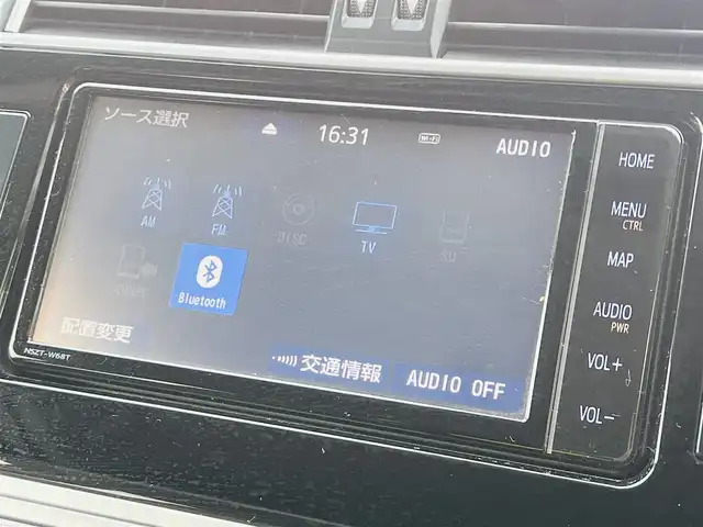 トヨタ ランドクルーザー プラド TX Lパッケージ 大分県 2018(平30)年 6.5万km ブラック 純正19インチAW【MOP】/（切削光輝＋ダークグレーメタリック塗装）/純正ナビ(NSZT-W68T)/【フルセグTV/Bluetooth/DVD/CD/SD】/Toyota Safety Sense/・プリクラッシュセーフティ/・レーンディパーチャーアラート/・オートマチックハイビーム/・レーダークルーズコントロール/ヘッドライトウォッシャー/DN席シートベンチレーション/DN席快適温熱シート/DN席パワーシート/合成皮革シート/本革巻きシフトノブ＆パーキングブレーキレバー/バックカメラ/ETC/電動格納ミラー/ウィンカーミラー/プッシュスタート /スマートキー2本/保証書/取扱説明書