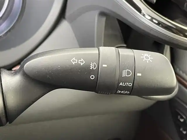 トヨタ ハリアー ハイブリッド Z レザーパッケージ 群馬県 2021(令3)年 3.9万km ホワイトパールクリスタルシャイン 純正12.3型ナビ/JBLプレミアムサウンド/Bluetooth接続/パノラミックビューモニター/デジタルインナーミラー/トヨタセーフティセンス/衝突被害軽減ブレーキ/レーンキープアシスト/ブラインドスポットモニター/オートマチックハイビーム/レーダークルーズコントロール/ステアリングスイッチ/シートヒーター/シートエアコン/左右分離型フルオートエアコン/スマートキー/プッシュスタート/ビルトインETC2.0/ドライブレコーダー/パワーバックドア