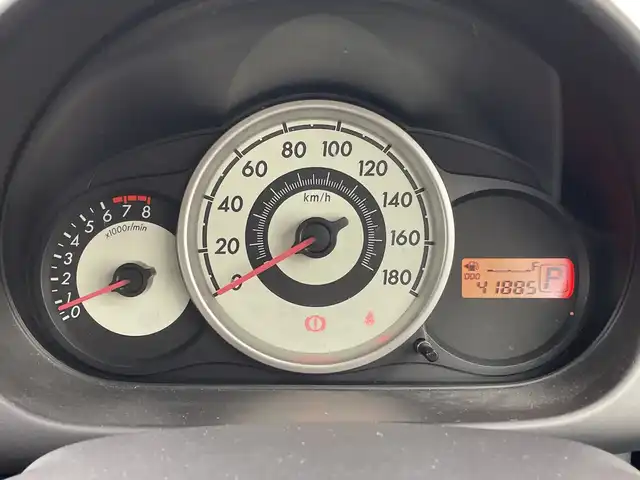 マツダ デミオ 13C－V HIDエディション 群馬県 2011(平23)年 4.2万km ラディアントエボニーマイカ 純正７インチナビ　ワンセグＴＶ　社外１４インチアルミホイール　純正フロアマット　シートカバー　オートエアコン　ＨＩＤヘッドライト　フォグランプ　リモコンキー　電動格納ミラー　ビルトインＥＴＣ　禁煙車