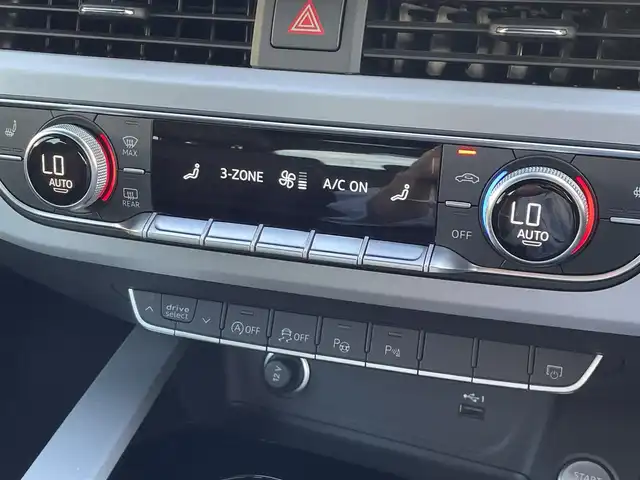 アウディ Ａ５ SB 35TDI Sライン 東京都 2022(令4)年 3.4万km ミトスブラックメタリック 純正ナビ／ＴＶ/３６０°カメラ　/衝突軽減　/ＡＣＣ　/ＢＳＭ　/レーンキープ　/ハーフレザー　/シートヒーター　/ワイヤレス充電　/ＥＴＣ　/ＬＥＤヘッドライト　/パワートランク /スマートキー２本