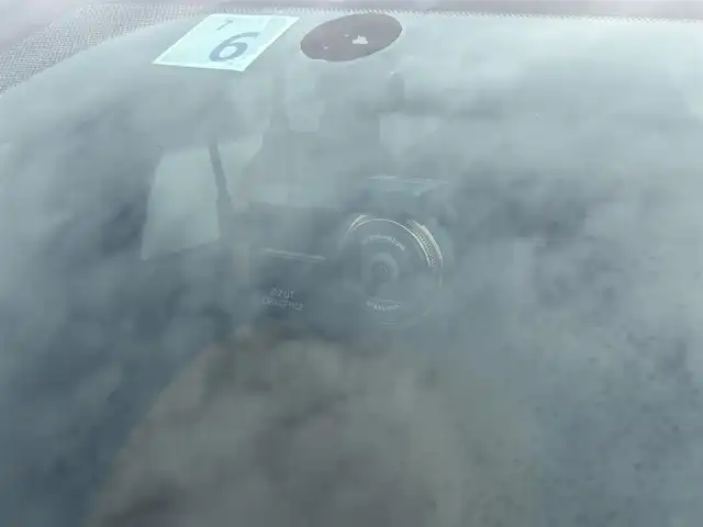 日産 キックス X ツートーンインテリアED 群馬県 2020(令2)年 6.7万km プレミアムホライズンオレンジ/ピュアブラック 2トーン 純正9型ナビ(MM320D-L)/CD・DVD・BT・フルセグ/アラウンドビューモニター/インテリジェントルームミラー/前後ドライブレコーダー/ビルトインETC/前席シートヒーター/ステアリングヒーター/追従式クルーズコントロール/横滑り防止装置/レーンキープアシスト/衝突軽減ブレーキ/アイドリングストップ/純正アルミホイール/LEDヘッドライト