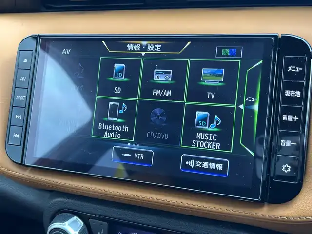 日産 キックス X ツートーンインテリアED 群馬県 2020(令2)年 6.7万km プレミアムホライズンオレンジ/ピュアブラック 2トーン 純正9型ナビ(MM320D-L)/CD・DVD・BT・フルセグ/アラウンドビューモニター/インテリジェントルームミラー/前後ドライブレコーダー/ビルトインETC/前席シートヒーター/ステアリングヒーター/追従式クルーズコントロール/横滑り防止装置/レーンキープアシスト/衝突軽減ブレーキ/アイドリングストップ/純正アルミホイール/LEDヘッドライト