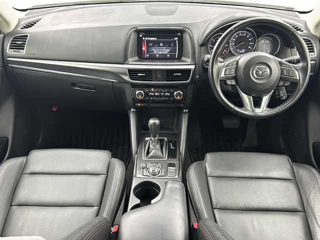 マツダ ＣＸ－５ XD Lパッケージ 大阪府 2015(平27)年 2.8万km クリスタルホワイトパールマイカ 純正SDナビ/【BT/フルセグテレビ/USB/AUX/DVD]/BOSEスピーカー/バックカメラ/ＥＴＣ/ブラインドスポットモニター/衝突被害軽減システム/コーナーセンサー　後ろ/レーンキープアシスト/クルーズコントロール/アイドリングストップ/オートライト/パワーシート　D+N席/シートヒーター　D+N席/純正19インチアルミホイール/純正フロアマット/スペアキー