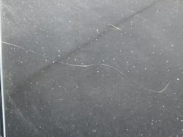 トヨタ エスクァイア Gi プレミアムパッケージ 岡山県 2019(令1)年 7.8万km ブラック 登録時走行距離 77825km/純正10インチナビ(NSZN-Z68T)/　(CD/DVD/フルセグTV/Bluetooth)/純正12.1インチフリップダウンモニター（V12T-R68C）/バックカメラ/衝突被害軽減システム/車線逸脱警報（レーンキープアシスト）/コーナーセンサー/ビルトインETC/両側パワースライドドア/ブラウンハーフレザーシート/シートヒーター（D・N席）/ステアリングヒーター/革巻きステアリング/ステアリングスイッチ/純正LEDヘッドライト/フォグライト/オートライト/オートマチックハイビーム/プッシュスタート/スマートキー/自動防眩式ルームミラー/MTモード付きAT/アイドリングストップ/純正アルミホイール 15インチ/ロールサンシェード/電動格納ミラー/オートリトラミラー/純正フロアマット車載/横滑防止装置/盗難防止装置/取扱説明書/新車時整備手帳（保証書）