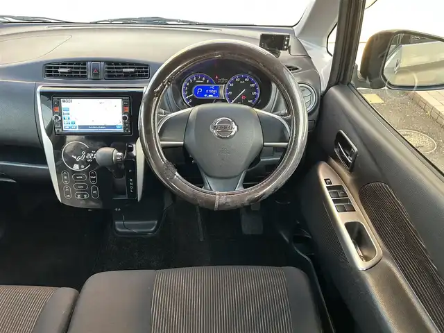 日産 デイズ ハイウェイスターX 埼玉県 2014(平26)年 7.9万km クールシルバー 純正ナビ（CD、DVD、BT、AMFM）/バックカメラ/前方ドライブレコーダー/プッシュスタート/スマートキー/ドアバイザー/アイドリングストップ/保証書/車両/ナビ取扱説明書