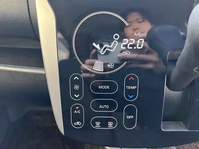 日産 デイズ ハイウェイスターX 埼玉県 2014(平26)年 7.9万km クールシルバー 純正ナビ（CD、DVD、BT、AMFM）/バックカメラ/前方ドライブレコーダー/プッシュスタート/スマートキー/ドアバイザー/アイドリングストップ/保証書/車両/ナビ取扱説明書