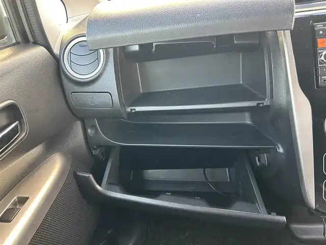 日産 デイズ ハイウェイスターX 埼玉県 2014(平26)年 7.9万km クールシルバー 純正ナビ（CD、DVD、BT、AMFM）/バックカメラ/前方ドライブレコーダー/プッシュスタート/スマートキー/ドアバイザー/アイドリングストップ/保証書/車両/ナビ取扱説明書