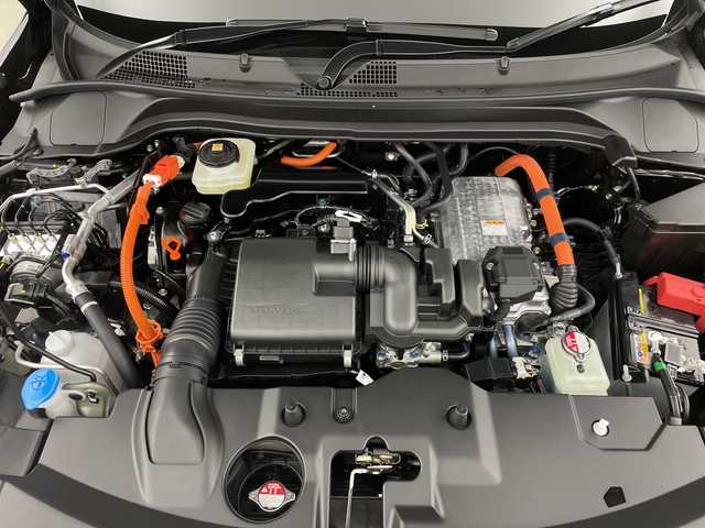 ホンダ ヴェゼル ハイブリッド e:HEV Z 新潟県 2025(令7)年 0.1千km クリスタルブラックパール ホンダセンシング/純正ナビ/　Bluetooth/フルセグTV/AndroidAuto/AppleCarPlay/バックカメラ/パワーバックドア/レーダークルーズコントロール/LEDオートライト/ハーフレザーシート/シートヒーター/純正18インチアルミホイール/パドルシフト/ブラインドスポットモニター/シーケンシャルウィンカー/ワイヤレス充電器/ステアリングヒーター