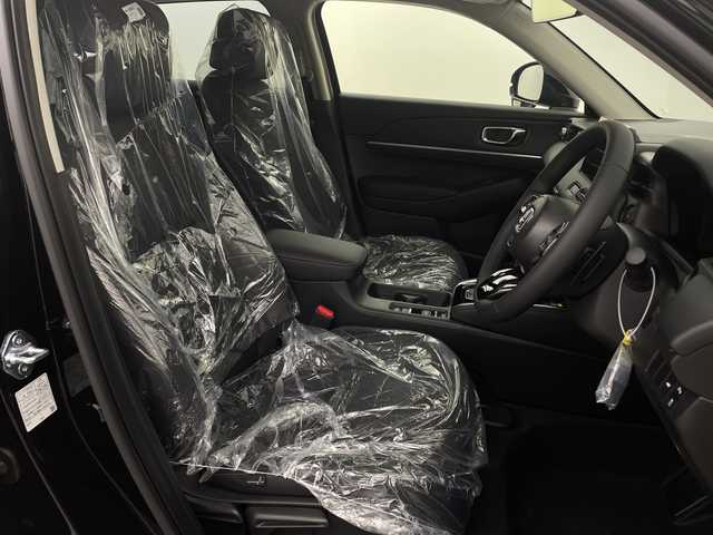 ホンダ ヴェゼル ハイブリッド e:HEV Z 新潟県 2025(令7)年 0.1千km クリスタルブラックパール ホンダセンシング/純正ナビ/　Bluetooth/フルセグTV/AndroidAuto/AppleCarPlay/バックカメラ/パワーバックドア/レーダークルーズコントロール/LEDオートライト/ハーフレザーシート/シートヒーター/純正18インチアルミホイール/パドルシフト/ブラインドスポットモニター/シーケンシャルウィンカー/ワイヤレス充電器/ステアリングヒーター