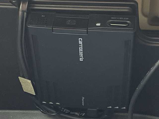 トヨタ ランドクルーザー プラド TX 岐阜県 2016(平28)年 11.7万km ホワイトパールクリスタルシャイン サンルーフ/モデリスタエアロ/シートカバー/トヨタセーフティセンス/・レーンディパーチャーアラート/・プリクラッシュセーフティ/カロッツェリアHDDナビ/（CD/DVD/フルセグ/Bluetooth/HDMI）/バックカメラ/オートLEDヘッドライト/前方ドライブレコーダー/ビルトインETC/スマートキー/スペアキー/電動格納ミラー/保証書/取扱説明書