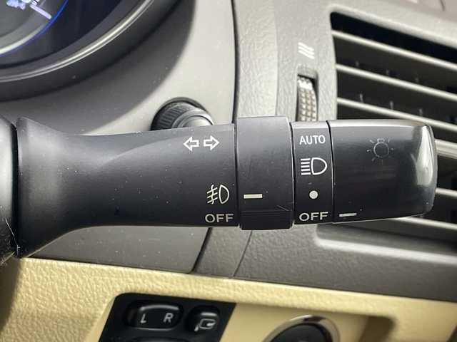 トヨタ ランドクルーザー プラド TX 岐阜県 2016(平28)年 11.7万km ホワイトパールクリスタルシャイン サンルーフ/モデリスタエアロ/シートカバー/トヨタセーフティセンス/・レーンディパーチャーアラート/・プリクラッシュセーフティ/カロッツェリアHDDナビ/（CD/DVD/フルセグ/Bluetooth/HDMI）/バックカメラ/オートLEDヘッドライト/前方ドライブレコーダー/ビルトインETC/スマートキー/スペアキー/電動格納ミラー/保証書/取扱説明書