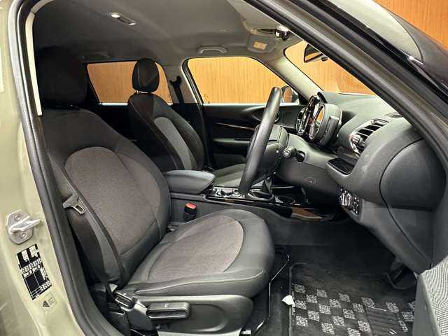 ＭＩＮＩ ミニ クラブマン クーパーD 千葉県 2019(令1)年 4.1万km エメラルドグレー ＡＣＣ　/純正ナビ　/バックカメラ　/リアＰＤＣ　/ＯＰ１７インチＡＷ　/コンフォートアクセス　/ドライビングモード　/シートヒーター　/ＭＩＮＩエキサイトメントＰＫＧ　/インテリジェントセーフティ　/ＬＥＤヘッドライト