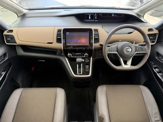 日産 セレナ ハイウェイスター G 愛知県 2017(平29)年 4.9万km マルーンレッド 純正SDナビ（SD確認できず）/全方位カメラ/プロパイロット/両側パワースライドドア/デジタルインナーミラー/純正フリップダウン/ETC/フロアマット/オートライト/スマートキー/純正LEDライト/ハーフレザー/電子パーキング/オートホールド/電動格納ミラー/ロールサンシェード/後席USB差し口/純正16インチAW