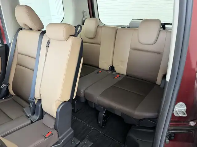 日産 セレナ ハイウェイスター G 愛知県 2017(平29)年 4.9万km マルーンレッド 純正SDナビ（SD確認できず）/全方位カメラ/プロパイロット/両側パワースライドドア/デジタルインナーミラー/純正フリップダウン/ETC/フロアマット/オートライト/スマートキー/純正LEDライト/ハーフレザー/電子パーキング/オートホールド/電動格納ミラー/ロールサンシェード/後席USB差し口/純正16インチAW