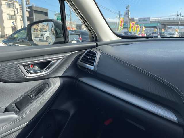 スバル フォレスター プレミアム 石川県 2018(平30)年 7.2万km クリスタルホワイトP ダイアトーンナビ　フルセグＴＶ　バック＆サイドカメラ　ＬＥＤヘッドライト　パワーバックドア　レーダークルーズ　デジタルミラー　ブラインドスポット　ＥＴＣ　ドラレコ　シートヒーター　スマートキー