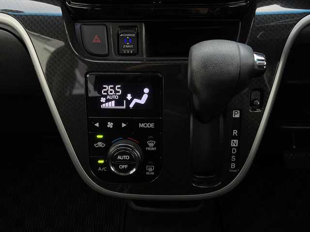 ダイハツ ムーヴ カスタム X LTD SAⅢ 山口県 2020(令2)年 2.5万km ブラックマイカメタリック 純正ディスプレイオーディオ　【DUK-W69D】/・Bluetooth接続/・アラウンドビューモニター/・CD/DVD/・スマホ連携(HDMI入力)/スマートアシスト/・衝突警報機能/・ブレーキ制御付誤発進抑制機能/・車線逸脱警報機能/・ふらつき警報/・先行車発進お知らせ機能/・標識認識機能/・レーンキープコントロール/・アイドリングストップ/・コーナーセンサー/マルチインフォメーションディスプレイ/ステアリングリモコン/USB入力端子/LEDオートライト/LEDフォグランプ/オートハイビーム/後席ISOFIXシート/分割可倒式リアシート/UVカットプライバシーガラス/WSRSエアバッグ/運転席シートリフター/後席シートスライド機構/ベンチシート/アームレスト/シートヒーター/スマートキー/イモビライザー/プッシュスタート/純正フロアマット/純正14インチアルミホイール/純正ドアバイザー/ウィンカーミラー/ロック連動自動開閉ドアミラー/取り扱い説明書/保証書