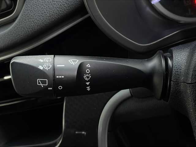 ダイハツ ムーヴ カスタム X LTD SAⅢ 山口県 2020(令2)年 2.5万km ブラックマイカメタリック 純正ディスプレイオーディオ　【DUK-W69D】/・Bluetooth接続/・アラウンドビューモニター/・CD/DVD/・スマホ連携(HDMI入力)/スマートアシスト/・衝突警報機能/・ブレーキ制御付誤発進抑制機能/・車線逸脱警報機能/・ふらつき警報/・先行車発進お知らせ機能/・標識認識機能/・レーンキープコントロール/・アイドリングストップ/・コーナーセンサー/マルチインフォメーションディスプレイ/ステアリングリモコン/USB入力端子/LEDオートライト/LEDフォグランプ/オートハイビーム/後席ISOFIXシート/分割可倒式リアシート/UVカットプライバシーガラス/WSRSエアバッグ/運転席シートリフター/後席シートスライド機構/ベンチシート/アームレスト/シートヒーター/スマートキー/イモビライザー/プッシュスタート/純正フロアマット/純正14インチアルミホイール/純正ドアバイザー/ウィンカーミラー/ロック連動自動開閉ドアミラー/取り扱い説明書/保証書