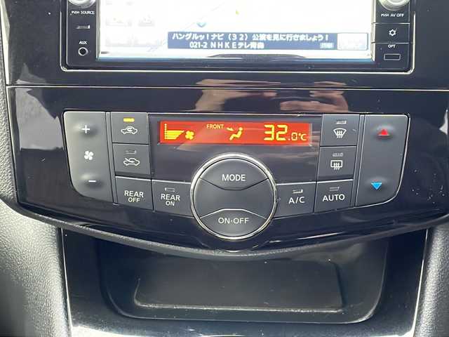 日産 セレナ ハイウェイスター Vセレ+SaftyⅡ 青森県 2015(平27)年 9.9万km ダイヤモンドブラック ・4WD/・純正SDナビ/・DVD/BT/フルセグTV/・両側パワースライドドア/・衝突被害軽減ブレーキ/・クルーズコントロール/・レーンキープアシスト/・横滑り防止装置/・前後コーナーセンサー/・アラウンドビューモニター/・オートライト/・LEDヘッドライト/・LEDフォグランプ/・純正AW15インチ/・ETC/・アイドリングストップ/・スマートキー