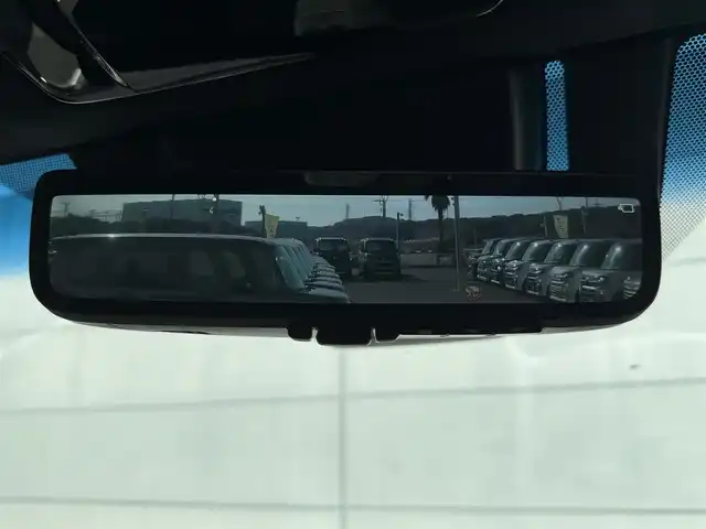 トヨタ ハリアー Z レザーパッケージ 千葉県 2021(令3)年 3万km ホワイトパールクリスタルシャイン 純正12.3インチナビ/JBLプレミアムサウンドシステム/フルセグTV/USB/Bluetooth/AppleCarPlay/AndroidAuto/ビルトインETC/バックカメラ/デジタルインナーミラー/ヘッドアップディスプレイ/ステアリングスイッチ/ステアリングヒーター/純正LEDヘッドライト/オートライト/オートハイビーム/フォグランプ/オートミラー/ウインカーミラー/ブラインドスポットモニター/D+N席パワーシート/D席メモリーシート/D+N席シートベンチレーション/純正アルミホイール/純正フロアマット