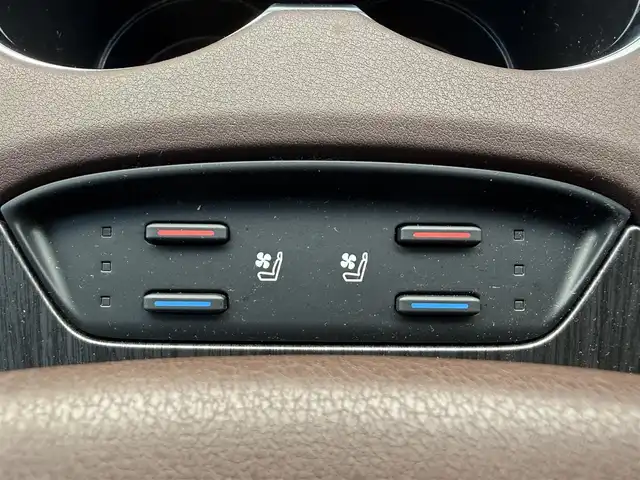 トヨタ ハリアー Z レザーパッケージ 千葉県 2021(令3)年 3万km ホワイトパールクリスタルシャイン 純正12.3インチナビ/JBLプレミアムサウンドシステム/フルセグTV/USB/Bluetooth/AppleCarPlay/AndroidAuto/ビルトインETC/バックカメラ/デジタルインナーミラー/ヘッドアップディスプレイ/ステアリングスイッチ/ステアリングヒーター/純正LEDヘッドライト/オートライト/オートハイビーム/フォグランプ/オートミラー/ウインカーミラー/ブラインドスポットモニター/D+N席パワーシート/D席メモリーシート/D+N席シートベンチレーション/純正アルミホイール/純正フロアマット