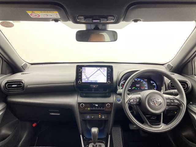 トヨタ ヤリスクロス ハイブリッド Z アドベンチャー 茨城県 2023(令5)年 0.7万km プラチナホワイトパールマイカ 純正８型ディスプレイオーディオナビ　パノラミックビューモニター　衝突軽減ブレーキ　ブラインドスポットモニター　シートヒーター　ビルトインＥＴＣ　追従クルコン　ステアリングヒーター　スマートキ―　禁煙車