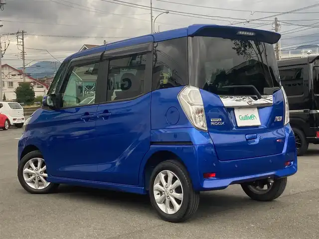 車両画像2