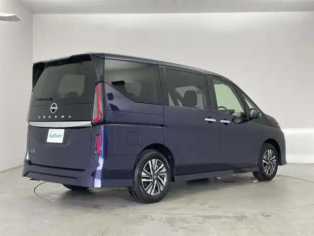 日産 セレナ ハイウェイスター V 埼玉県 2024(令6)年 0.1万km未満 アズライトブルー プロパイロット/アラウンドビューモニター/ACC/BSM/インテリジェントルームミラー/コーナーセンサー/両側パワースライドドア/メーカー12.3インチナビ/　フルセグTV/BT/HDMI/Apps/USB/置くだけ充電/パドルシフト/AUTOHOLD/AUTOライト/ETC2.0/スペアキー