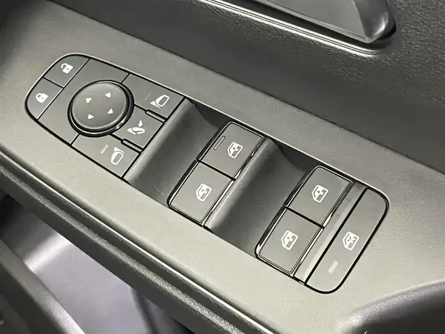 日産 セレナ ハイウェイスター V 埼玉県 2024(令6)年 0.1万km未満 アズライトブルー プロパイロット/アラウンドビューモニター/ACC/BSM/インテリジェントルームミラー/コーナーセンサー/両側パワースライドドア/メーカー12.3インチナビ/　フルセグTV/BT/HDMI/Apps/USB/置くだけ充電/パドルシフト/AUTOHOLD/AUTOライト/ETC2.0/スペアキー