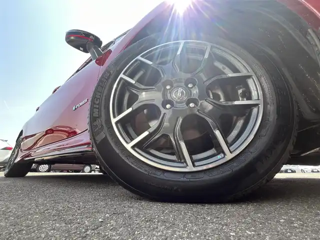 日産 ノート e－パワー ニスモ 香川県 2018(平30)年 4.3万km ガーネットレッド 登録時走行距離：42791km/ディーラー純正ナビ/　CD DVD BT フルセグTV/バックカメラ/エマージェンシーブレーキ/レーンキープアシスト/ETC/ドライブレコーダー/アイドリングストップ/横滑り防止装置/プッシュスタート/スマートキー/スペアキー