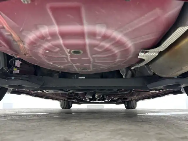 日産 ノート e－パワー ニスモ 愛知県 2018(平30)年 4.3万km ガーネットレッド 純正7インチナビ/（CD/DVD/Bluetooth/フルセグTV）/バックカメラ/エマージェンシーブレーキ/レーンキープアシスト/ETC/ドライブレコーダー/アイドリングストップ/横滑り防止装置/プッシュスタート/スマートキー/スペアキー/純正アルミホイール/純正フロアマット