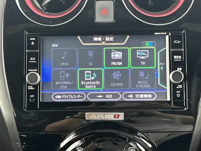 日産 ノート e－パワー ニスモ 愛知県 2018(平30)年 4.3万km ガーネットレッド 純正7インチナビ/（CD/DVD/Bluetooth/フルセグTV）/バックカメラ/エマージェンシーブレーキ/レーンキープアシスト/ETC/ドライブレコーダー/アイドリングストップ/横滑り防止装置/プッシュスタート/スマートキー/スペアキー/純正アルミホイール/純正フロアマット