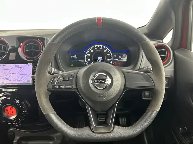 日産 ノート e－パワー ニスモ 愛知県 2018(平30)年 4.3万km ガーネットレッド 純正7インチナビ/（CD/DVD/Bluetooth/フルセグTV）/バックカメラ/エマージェンシーブレーキ/レーンキープアシスト/ETC/ドライブレコーダー/アイドリングストップ/横滑り防止装置/プッシュスタート/スマートキー/スペアキー/純正アルミホイール/純正フロアマット