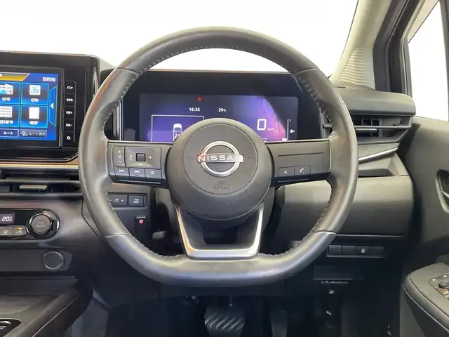 日産 ノート オーテック 栃木県 2021(令3)年 2.6万km オーロラフレアブルーパール 純正９インチナビ　/(CD/DVD/フルセグTV/Bluetooth)　/バックモニター　/エマージェンシーブレーキ/ドライブレコーダー/コーナーセンサー/AUTECHレザーシート(合皮)/オートライト/ステアリングスイッチ　/電動格納ミラー/純正AW/純正フロアマット