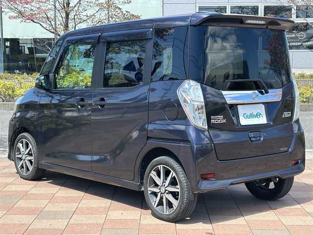 日産 デイズ ルークス ハイウェイスターX Gパッケージ 福島県 2018(平30)年 4.6万km プレミアムパープルP 純正ナビゲーション/型番：MM318D-M/【CD/DVD/SD/BT/TV】/アラウンドビューモニター/バックカメラ/ETC/衝突被害軽減ブレーキ/レーンキープアシスト/アイドリングストップ/両側パワースライドドア/LEDオートライト/リアサーキュレーター/シートバックテーブル/リアドアサンシェード/純正フロアマット/純正ドアバイザー