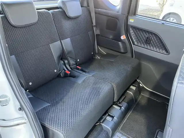 ダイハツ タント カスタム X 高知県 2019(令1)年 4万km シャイニングホワイトパール メモリナビ/バックカメラ/ETC/スマートキー/Bluetooth接続/CD/純正フロアマット/オートマチックハイビーム/LEDヘッドライト/横滑り防止装置/レーンキープアシスト/衝突被害軽減システム/プッシュスタート/地デジ