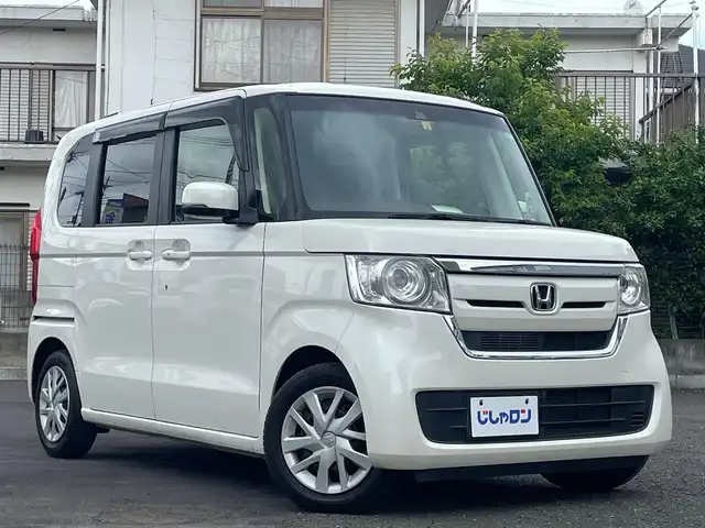 ホンダ Ｎ ＢＯＸ G L ホンダセンシング 埼玉県 2018(平30)年 8.3万km プレミアムホワイトパールⅡ (株)IDOMが運営する【じしゃロン川越店】の自社ローン専用車両になります。こちらは現金またはオートローンご利用時の価格です。自社ローンご希望の方は別途その旨お申付け下さい/純正ＳＤナビ/（AM/FM/CD/DVD/BT)/バックカメラ　/フルセグＴＶ　/ＥＴＣ　/ホンダセンシング　/衝突安全軽減ブレーキ　/車線逸脱防止装置　/片側パワースライドドア　/ＬＥＤヘッドライト　/オートライト　/純正フロアマット　/ステアリングスイッチ