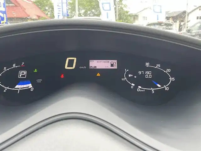 日産 セレナ ハイウェイスター Sエディション 岩手県 2016(平28)年 9.8万km ダイヤモンドブラック (株)IDOMが運営する【じしゃロン盛岡店】の自社ローン専用車両になりますこちらは現金またはオートローンご利用時の価格です。自社ローンご希望の方は別途その旨お申付け下さい/純正オーディオ/AM/FM/CD/AUX/片側PWスライドドア/クルーズコントロール/エマージェンシーブレーキ/レーンキープアシスト/プッシュスタート/スマートキー/ドアバイザー/フロアマット