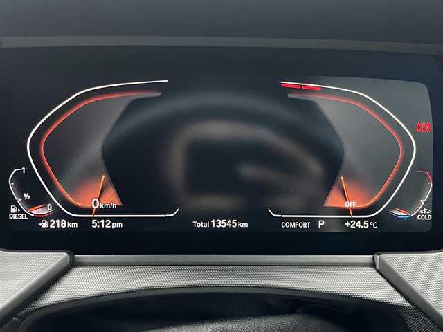 ＢＭＷ ＢＭＷ １１８ｄ Mスポーツ EDジョイ+ 静岡県 2021(令3)年 1.4万km サファイアブラックP ハーフレザーシート/電動リアゲート/ブラインドスポットアシスト/iDrive/(Bluetooth/ScreenMirroring/USB)/インテリジェントセーフティ/バックカメラ/アダプティブクルーズコントロール/レーンキープアシスト/PDC/メモリー付パワーシート/コンフォートアクセス/ETC/ドライブレコーダー/純正フロアマット/純正18インチアルミホイール/アンビエントライト/ワイヤレス充電/保証書/取扱説明書/スペアキー