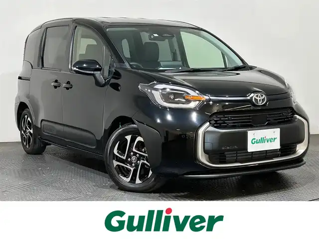 トヨタ シエンタ ハイブリッド Z 愛媛県 2023(令5)年 0.7万km ブラック 純正10.5インチナビ/(Bluetooth/フルセグ)/バックカメラ/両側電動スライドドア/衝突被害軽減ブレーキ/レーンキープアシスト/前後コーナーセンサー/レーダークルーズコントロール/ブラインドスポットモニター/オートマチックハイビーム/オートライト/ETC/100V充電/サイドサンシェード/ステアリングスイッチ/ドライブモード/EVモード/スペアキー/保証書/取扱説明書