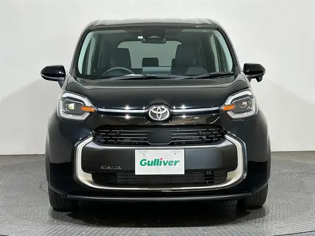 トヨタ シエンタ ハイブリッド Z 愛媛県 2023(令5)年 0.7万km ブラック 純正10.5インチナビ/(Bluetooth/フルセグ)/バックカメラ/両側電動スライドドア/衝突被害軽減ブレーキ/レーンキープアシスト/前後コーナーセンサー/レーダークルーズコントロール/ブラインドスポットモニター/オートマチックハイビーム/オートライト/ETC/100V充電/サイドサンシェード/ステアリングスイッチ/ドライブモード/EVモード/スペアキー/保証書/取扱説明書