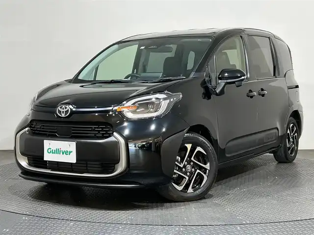 トヨタ シエンタ ハイブリッド Z 愛媛県 2023(令5)年 0.7万km ブラック 純正10.5インチナビ/(Bluetooth/フルセグ)/バックカメラ/両側電動スライドドア/衝突被害軽減ブレーキ/レーンキープアシスト/前後コーナーセンサー/レーダークルーズコントロール/ブラインドスポットモニター/オートマチックハイビーム/オートライト/ETC/100V充電/サイドサンシェード/ステアリングスイッチ/ドライブモード/EVモード/スペアキー/保証書/取扱説明書