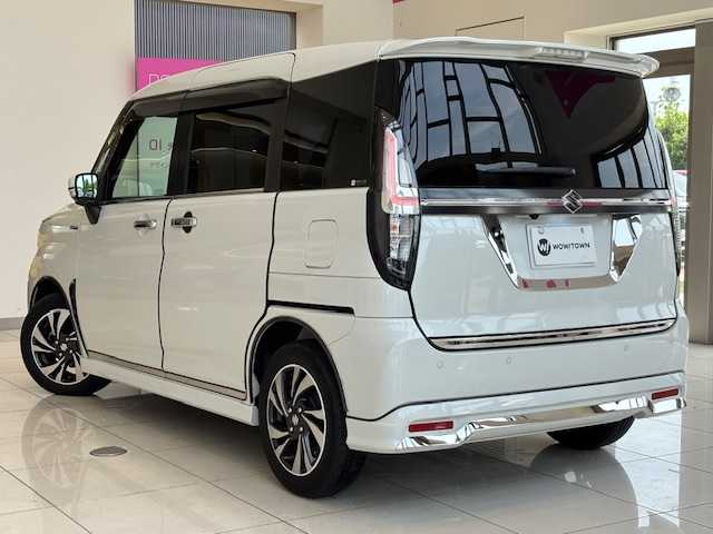 スズキ ソリオ バンディット HV MV 埼玉県 2021(令3)年 0.7万km ピュアホワイトP スズキセーフティサポート/純正9インチナビ/ CD/DVD/BT/フルセグ/USB/アラウンドビューモニター/両側電動スライドドア/ヘッドアップディスプレイ/シートヒーター/LEDヘッドライト/純正15インチアルミホイール/ETC/スマートキー×2/禁煙車