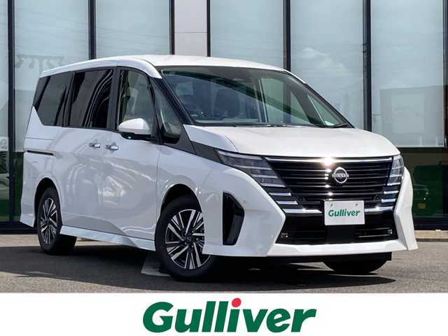 日産 セレナ e－パワー ハイウェイスター V 岐阜県 2025(令7)年 0.1千km プリズムホワイト 登録時走行距離8キロ/純正ディスプレイオーディオ/プッシュスタート/置くだけ充電/パーキングアシスト/スマートキー/クルーズコントロール/Bluetooth/バックモニター/全方位モニター/フルセグ/ETC/3列シート/両側パワースライドドア/純正AW/コーナーセンサー前後/LEDヘッドライト端子/オートライト/衝突軽減システム/USB入力端子/電子インナーミラー/フォグ/ウィンカーミラー/ヒーター付きドアミラー