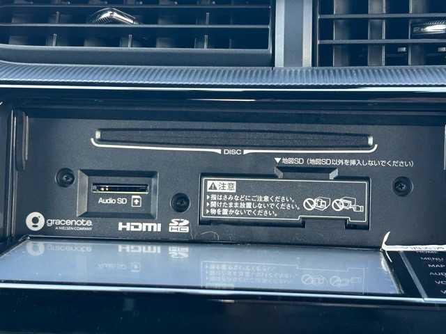 トヨタ アクア G GRスポーツ 17インチPKG 千葉県 2019(令1)年 2.1万km グレーメタリック 純正メモリナビ/CD/DVD/Bluetooth/フルセグTV/バックカメラ/ETC2.0/ドライブレコーダー/プリクラッシュセーフティ/レーンディパーチャアラート/先行車発進お知らせ/オートハイビーム/クルーズコントロール/ハーフレザーシート/スペアキー×１/純正17インチアルミホイール/純正フロアマット/保証書