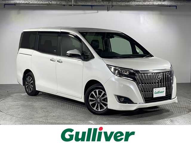 トヨタ エスクァイア Gi 沖縄県 2020(令2)年 6.1万km ホワイトパールクリスタルシャイン 県外仕入れ　/禁煙車　/純正９インチナビ[NSZN-Z68T]/（フルセグＴＶ　ＣＤ　ＤＶＤ　Ｂｌｕｅｔｏｏｔｈ）　/フリップダウンモニター　/バックカメラ　/両側パワースライドドア　/Toyota Safety Sense　/・プリクラッシュセーフティ/・レーンディパチャーアラート/・オートマチックハイビーム/シートヒーター/純正アルミホイール/LEDヘッドライト/コーナーセンサー