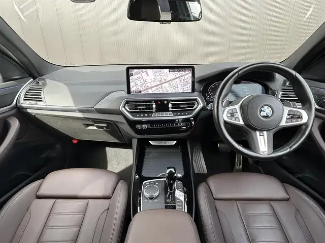 ＢＭＷ ＢＭＷ Ｘ３ xDrive20d Mスポーツ 道東・釧路十勝 2022(令4)年 2.7万km ミネラルホワイト ４WD/電動パノラマ・ガラス・サンルーフ/BMWライブ・コックピット：/　　12.3インチ マルチ・ディスプレイ・メーター・パネル/　　12.3インチワイド・コントロール・ディスプレイ（タッチ・パネル機能付）/　　 HDDナビゲーション・システム（VICS 3メディア対応）/360°ビューカメラ/ミラーETC/純正ドライブレコーダー/レーダー探知機/ドライビング・アシスト・プロフェッショナル/アクティブクルーズコントロール/レーンキーピングアシスト/パーキングアシストプラス/ヴァーネスカ・レザー・シート/フロントパワーシート/全席シートヒーター/ステアリングヒーター/3ゾーン・オートマチック・エア・コンディショナー/パワーバックドア/純正17インチAW/純正フロアマット/保証書